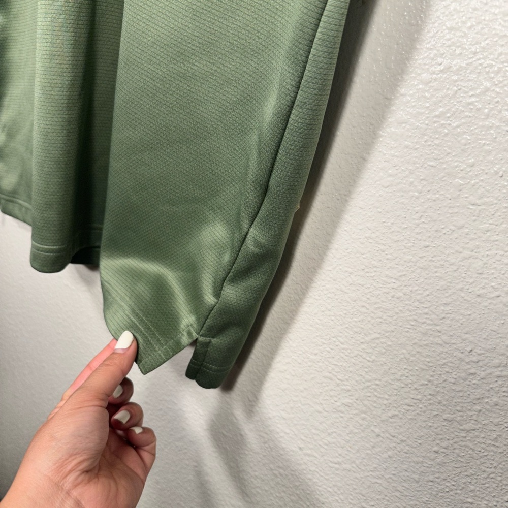 COPY - Men’s adidas green dri fit polo size s - Picture 5 of 9